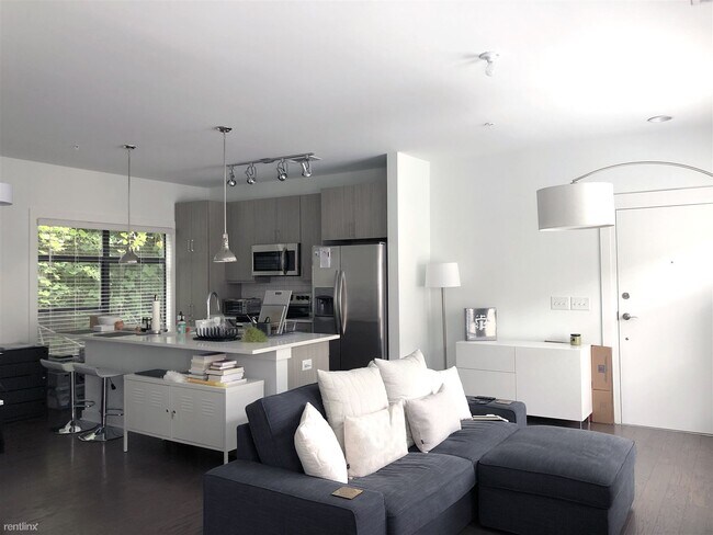 Building Photo - 1 br, 1 bath Condo - Moda Reynoldstown