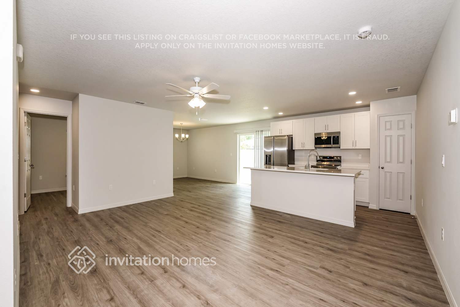 Building Photo - 7 Pineland Ln