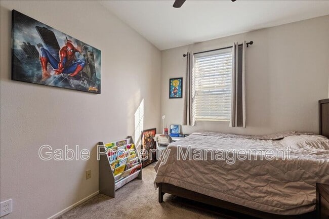 Building Photo - 24136 Victoria Ln