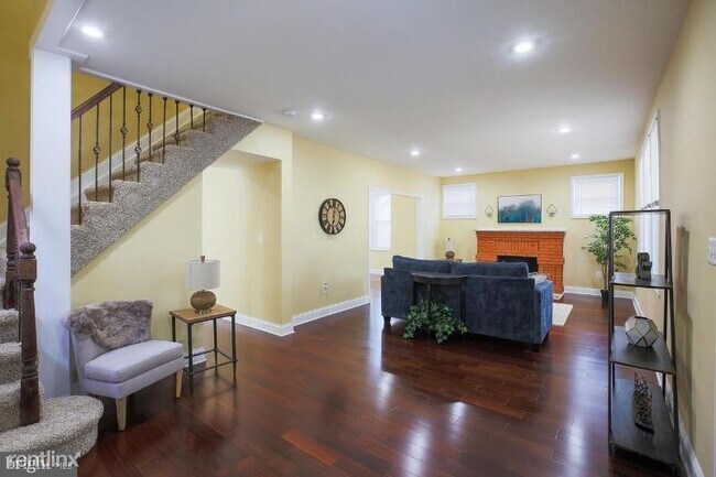 Building Photo - 5 br, 3 bath House - 5311 Gwynn Oak Ave