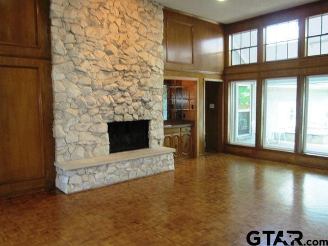 Building Photo - 401 Woodland Hills Dr