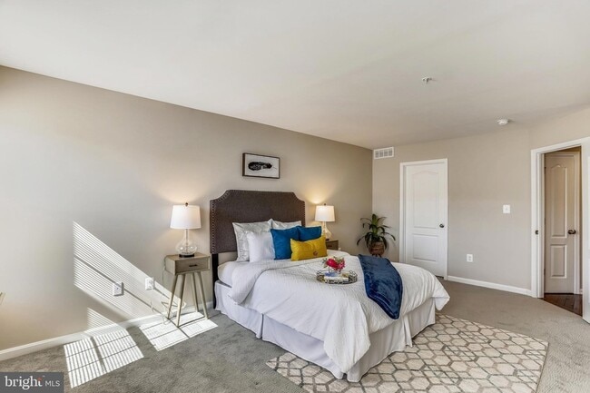 Building Photo - 915 Dorchester Cove Rd