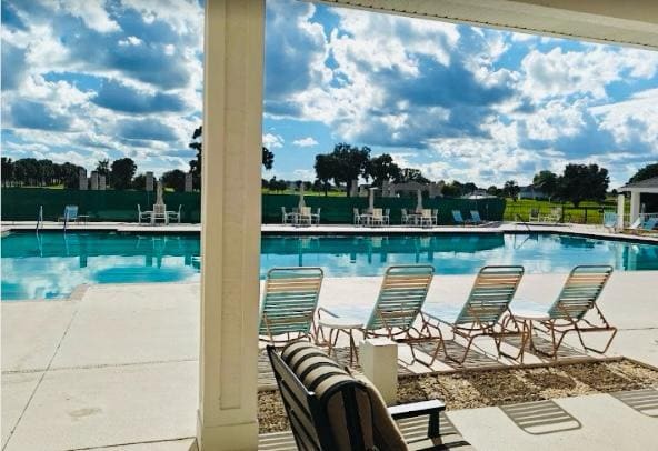 Building Photo - 5520 NW 26th Ln