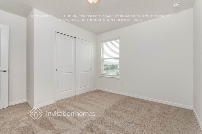 Building Photo - 16396 Grey Pne Dr