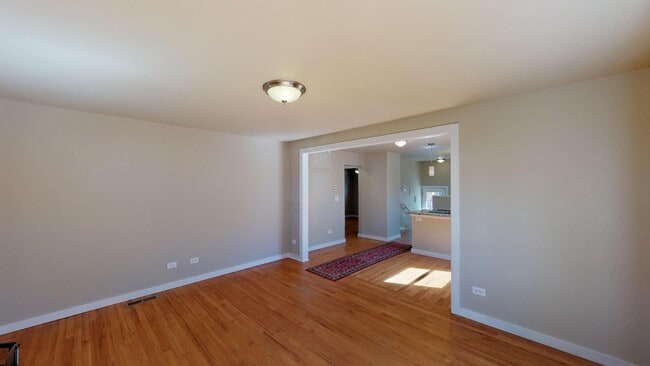 Building Photo - 3420 St Paul St