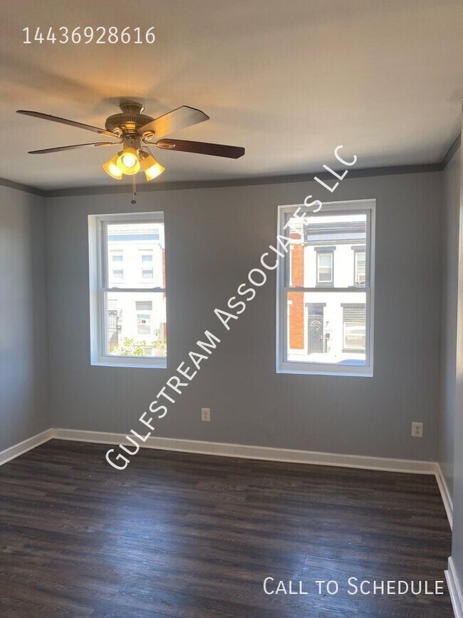 Building Photo - 702 N Kenwood Ave