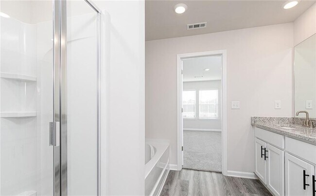 Building Photo - 3983 Hidden River Ln