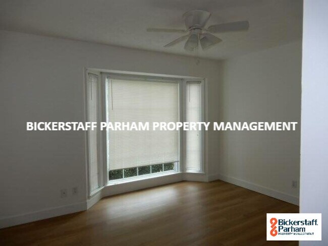 Building Photo - Luxury, Location, and Convenience. Near Heath Park!!