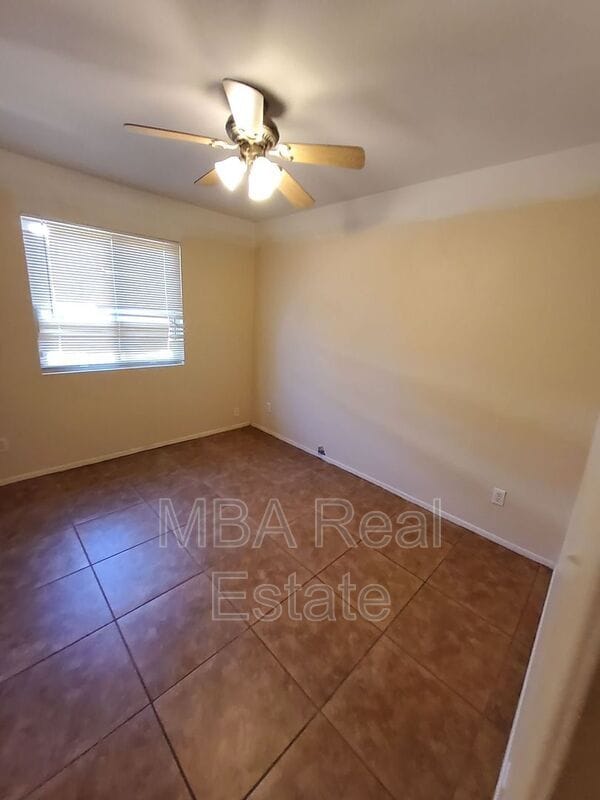 Building Photo - 908 S Casitas Dr