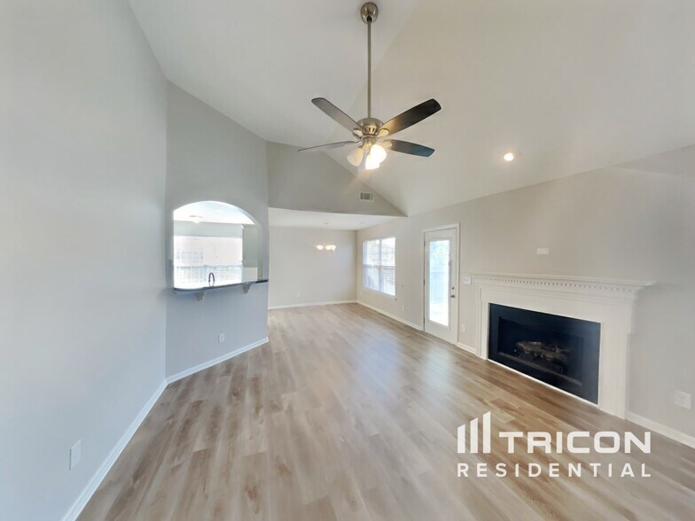 Building Photo - 7241 Explorer Trail