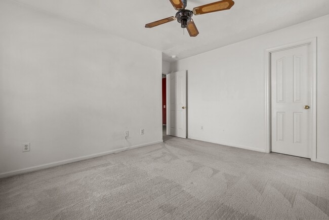 Building Photo - 5509 Bulls Bay Dr