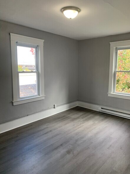 Building Photo - 2831 Globe Ave