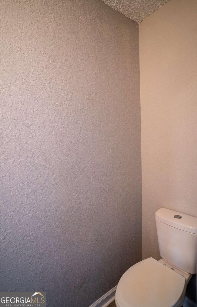 Building Photo - 3243 Newtons Crest Cir