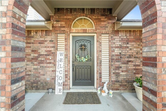 Building Photo - 2601 Wool Dr