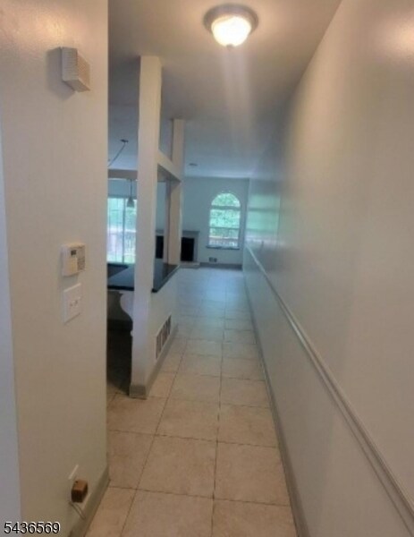 Building Photo - 1076 Oakcroft Ln