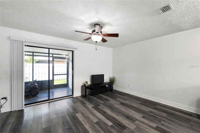 Building Photo - 4008 Pine Limb Ct