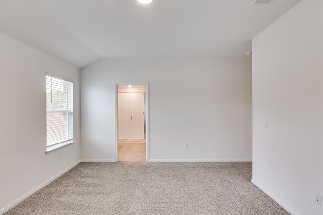 Building Photo - 2921 Owl Head Dr