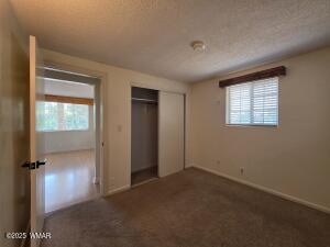 Building Photo - 1208 W Apache Ln