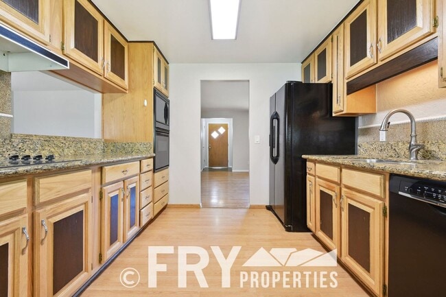 Building Photo - Bear Creek Trail rental