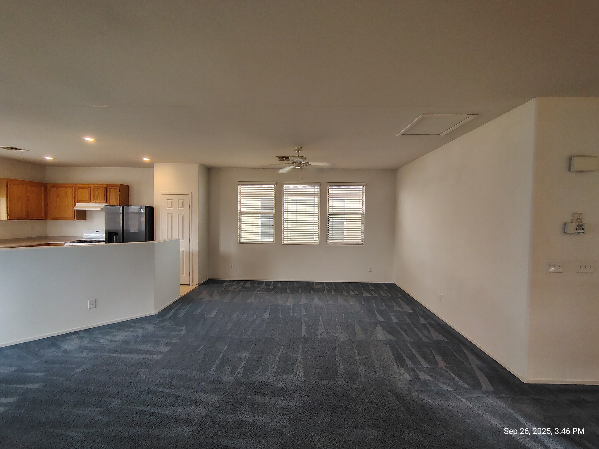 Building Photo - 6284 W Cougar Ave