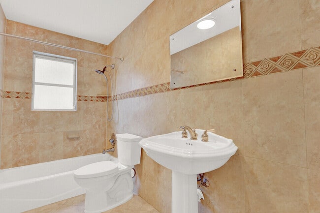 Building Photo - 4529 Square Lake Dr