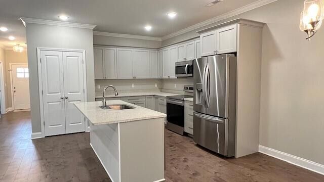 Building Photo - 564 NE Bellingham Dr