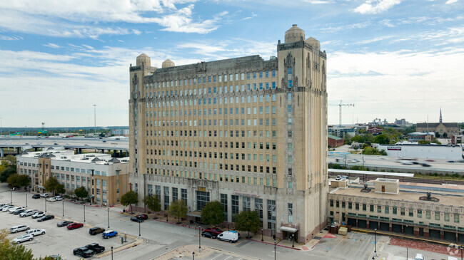 Alternate - Texas & Pacific Lofts