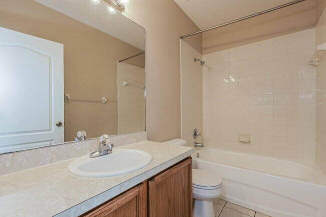 Building Photo - 7455 Oxford Garden Cir