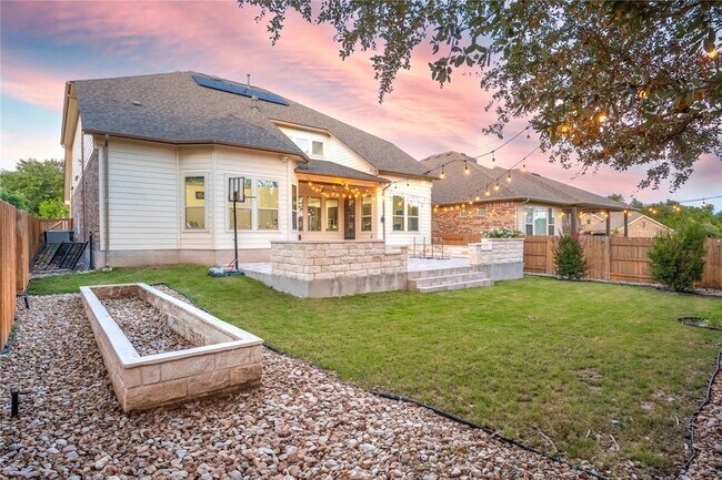 Building Photo - 228 Lockhart Lp