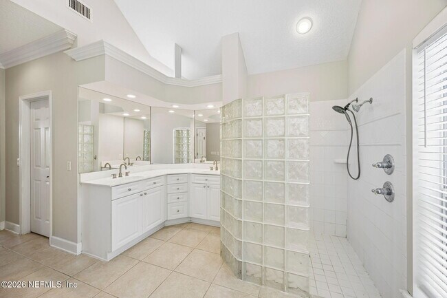 Building Photo - 213 Green Heron Way