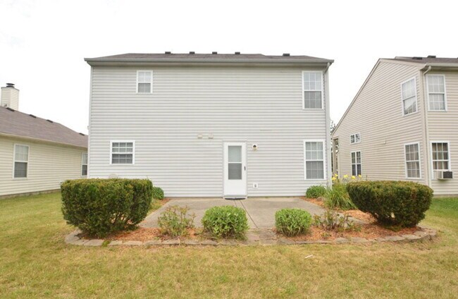 Building Photo - 15341 Ten Point Dr