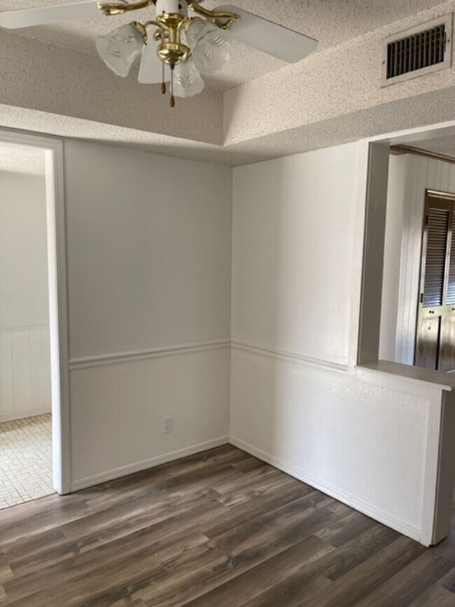 Building Photo - 7815 E 77th Pl