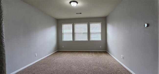 Building Photo - 6027 Turner Shadow Ln