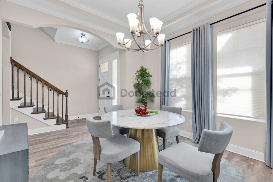 Building Photo - 4114 N Nebraska Ave