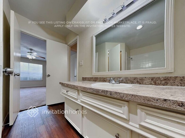 Building Photo - 23923 Spring Elms Dr