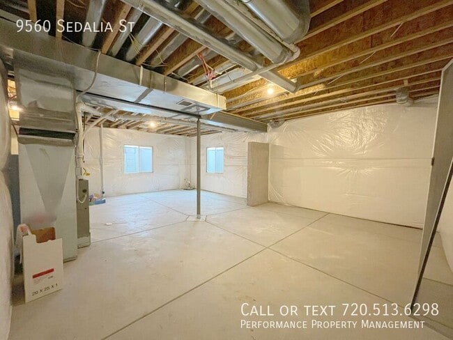Building Photo - 9560 Sedalia St