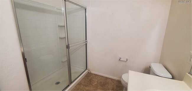 Building Photo - 6868 Sky Pointe Dr