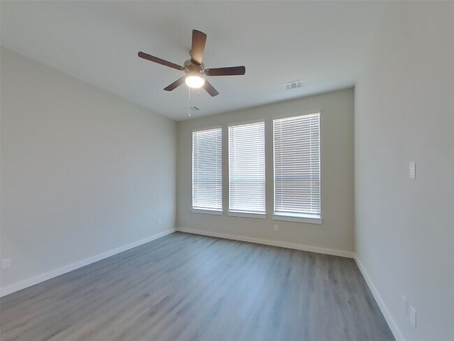 Building Photo - 2415 Cohorn Trl