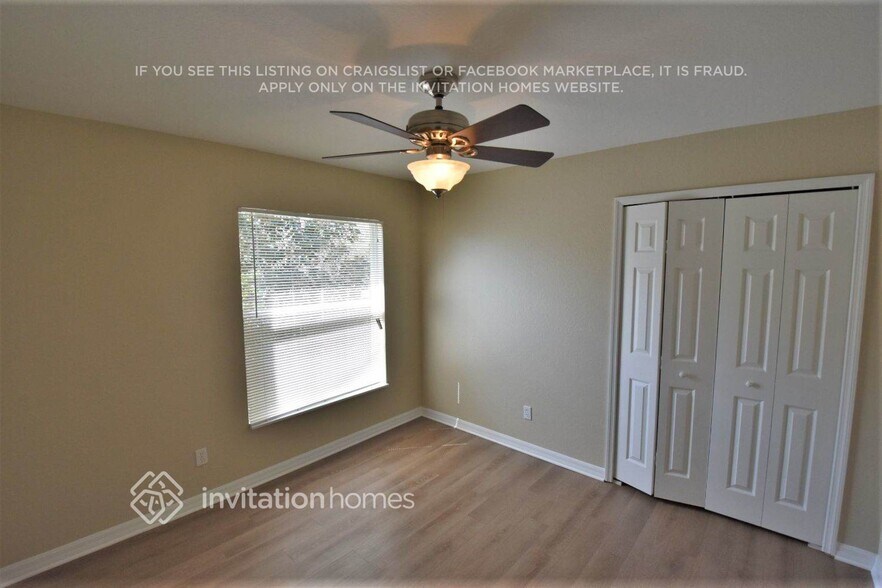 Building Photo - 1508 Sunset Village Blvd
