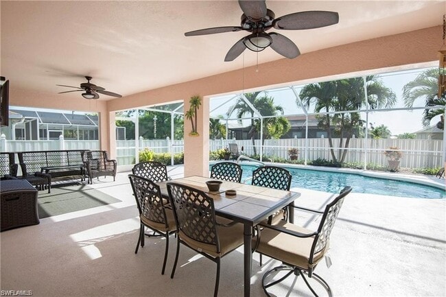 Primary Photo - 3323 Surfside Blvd