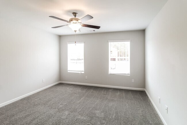 Building Photo - 238 Sunbury Way