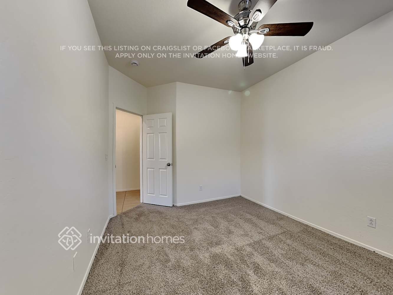 Building Photo - 5531 W Carson Rd