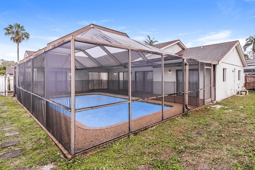 Building Photo - 11416 Whisper Sound Dr