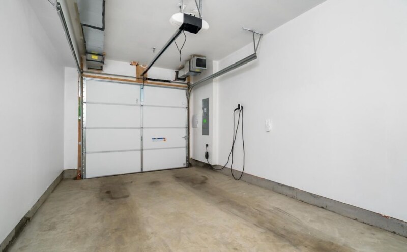 Building Photo - 1618 Blacksmith Wy