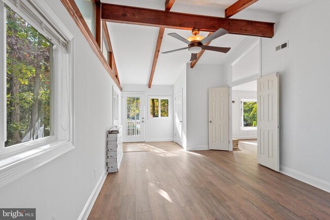 Building Photo - 802 San Mateo Trail