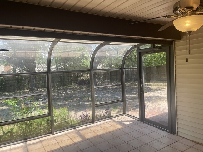 Building Photo - 1219 Neal Pickett Dr