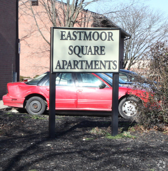 Building Photo - Eastmoor Square Apartments