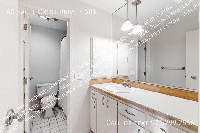 Building Photo - 45 Eagle Crest Dr