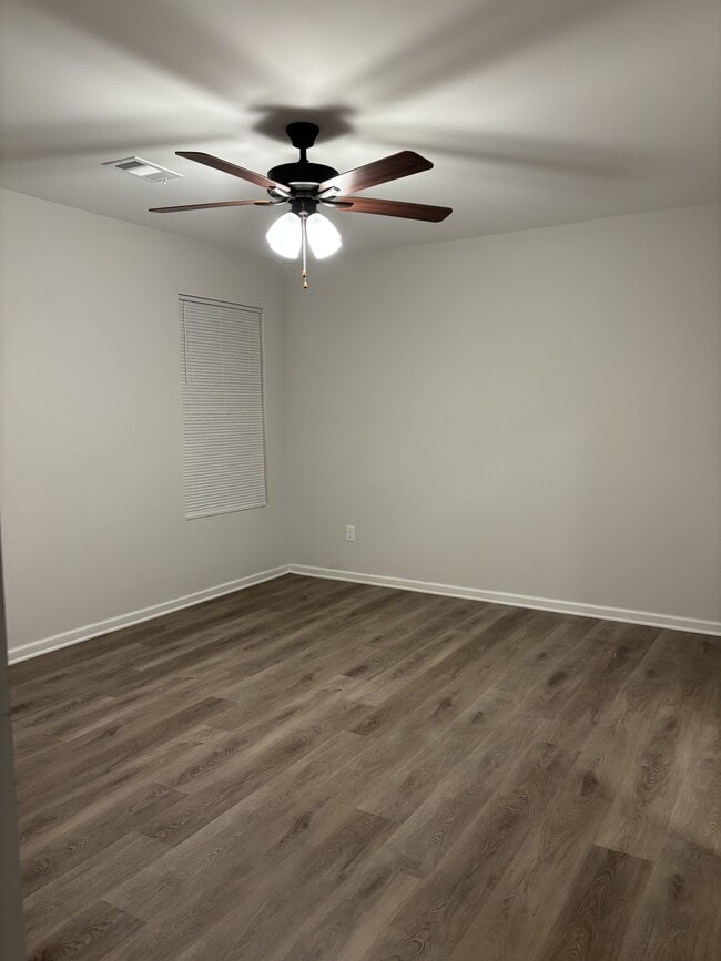 Building Photo - 2585 Callie Rd