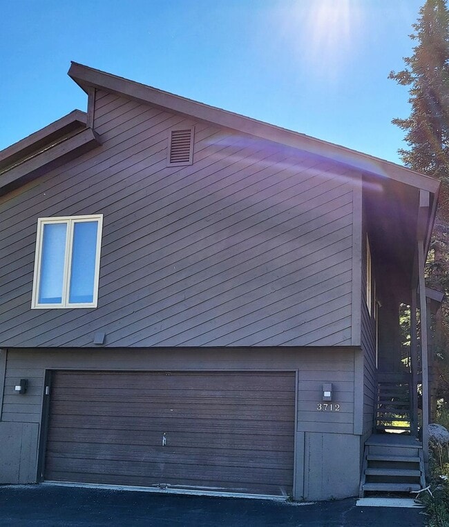 Building Photo - 3712 Silverheels Dr